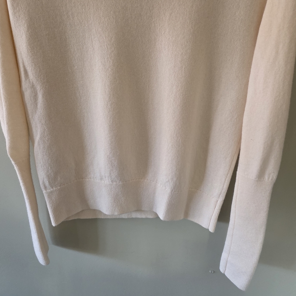 Wilfred S Modern Contemporary Minimalist Soft Girl Mock Neck Merino Wool Sweater - Picture 14 of 16